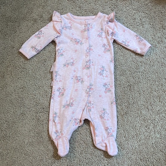 Bundle of Baby girl 0-3 months clothes, very gently used. - Picture 15 of 16